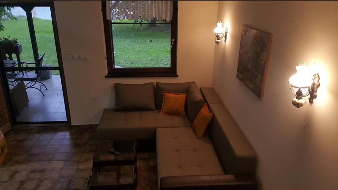 Villa Kuca Ribarev San Beocin Exterior foto